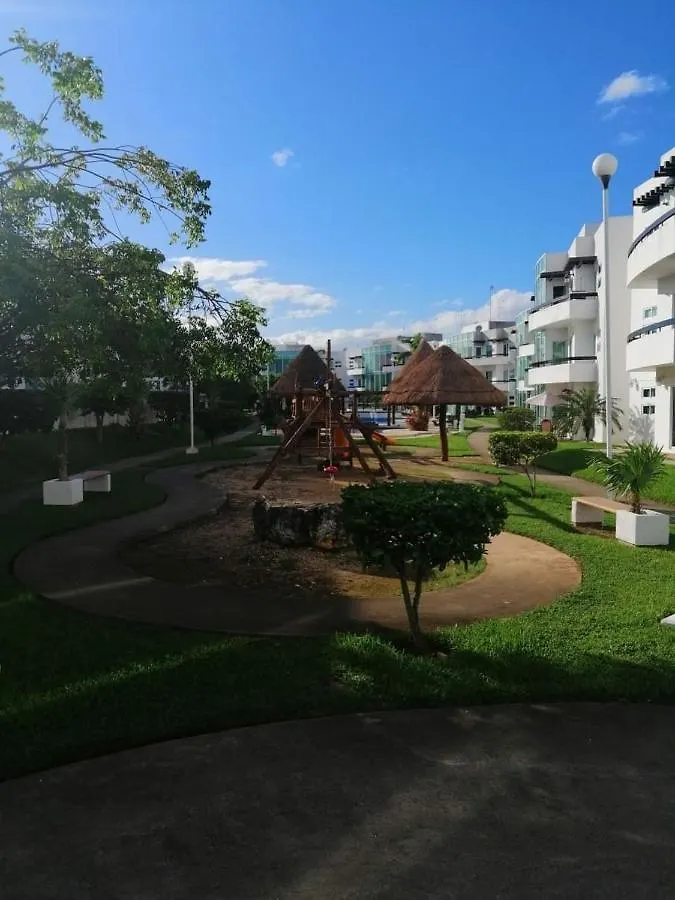 Habitación en casa particular Casa en zona exclusiva con alberca Apartamento Cancún México